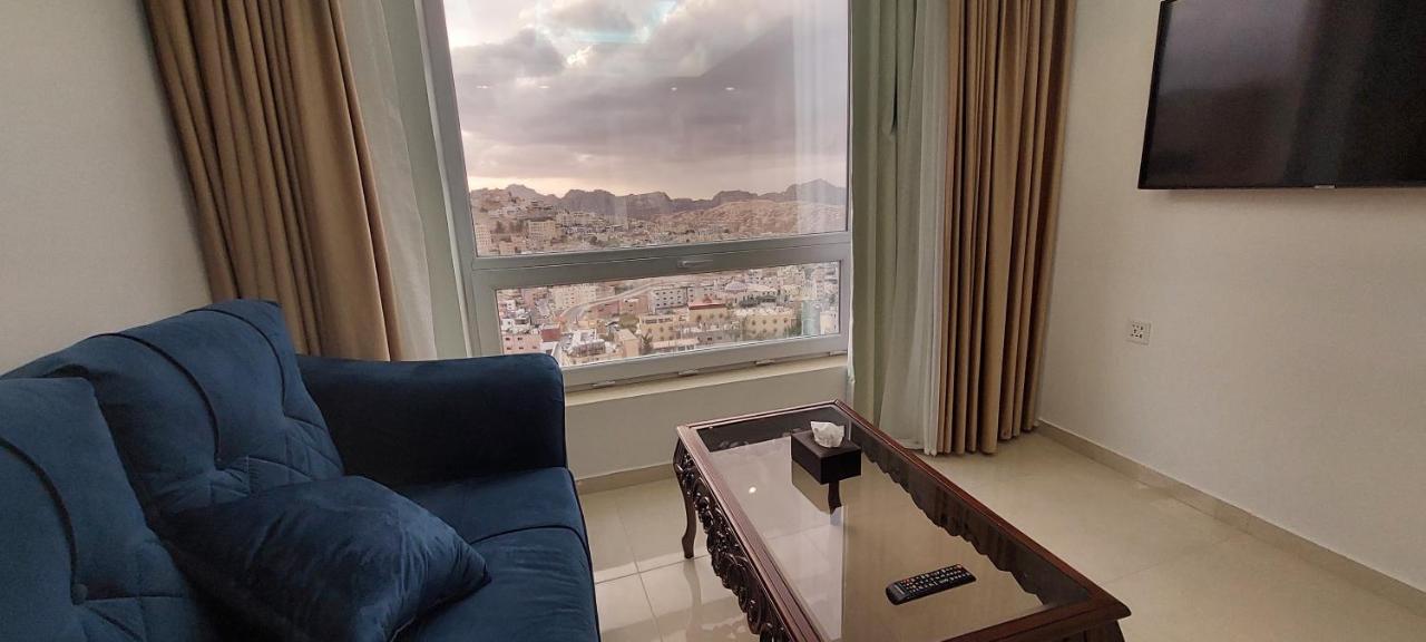 Petra Elite Hotel 와디무사 외부 사진