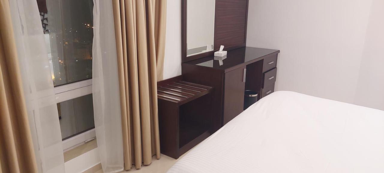 Petra Elite Hotel 와디무사 외부 사진